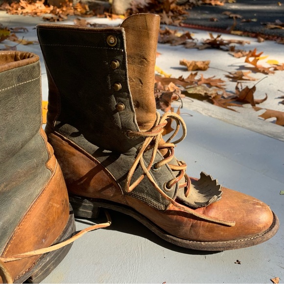 Justin Kiltie Roper Vintage 2-toned Lace Up Leather boot - Picture 2 of 9